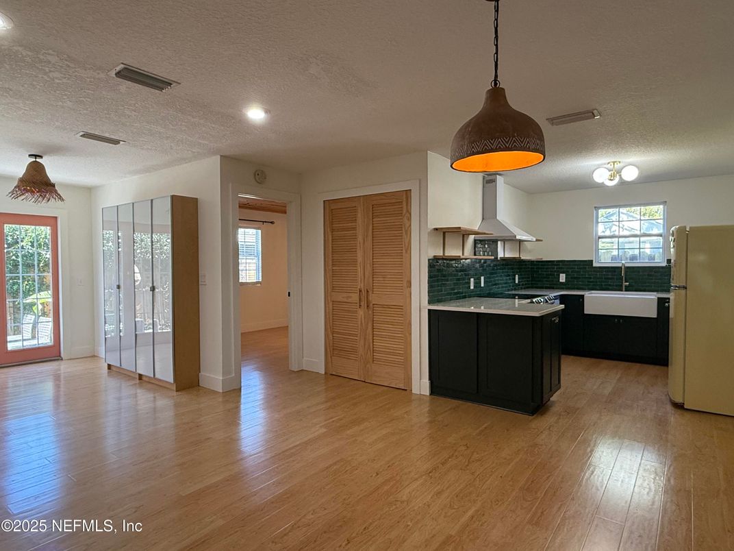 Interior, Kitchen, Pendant Lights, Recessed Lighting, Wood Texture Flooring