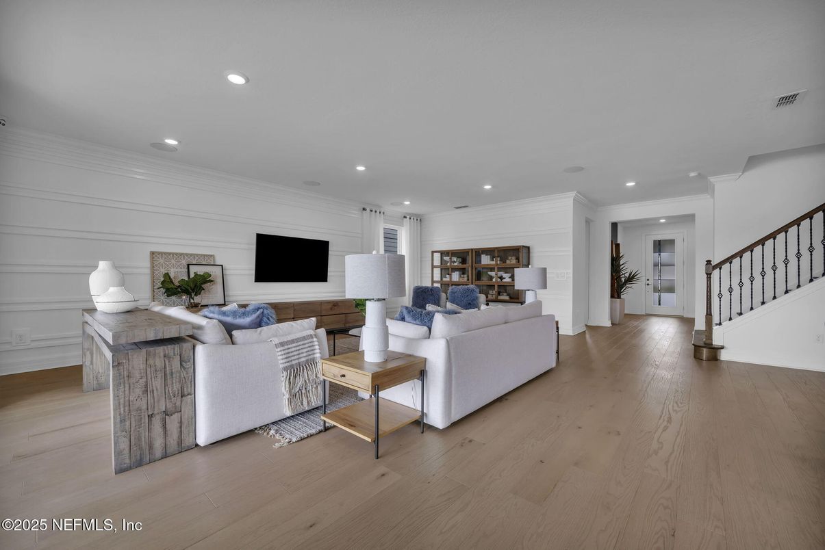 Interior, Living room, Recessed Lighting, Wood Texture Flooring