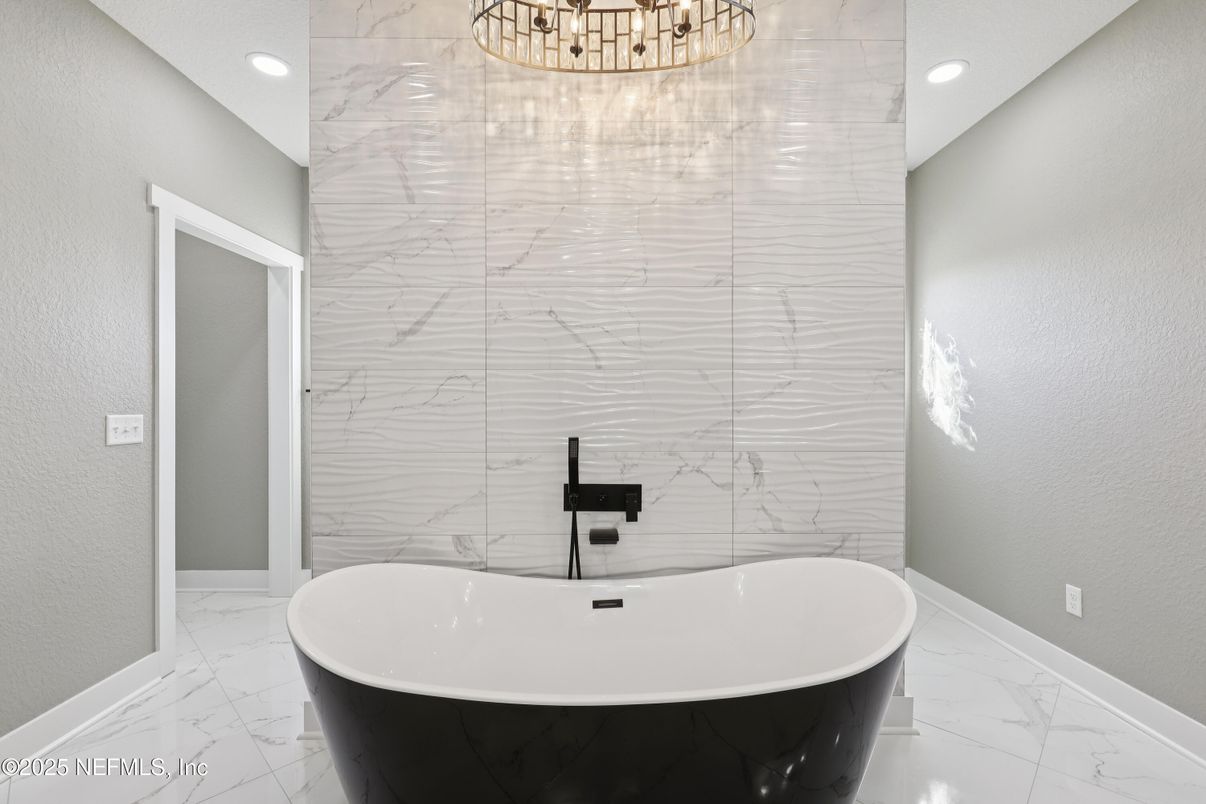Bathroom, Free Standing Baths, Interior, Marble, Marble Walls, Recessed Lighting