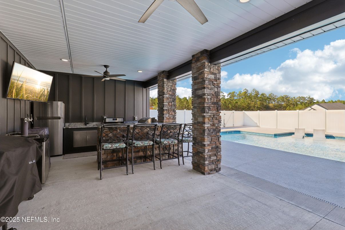 Exterior, Outdoor Kitchen, Pool, Recessed Lighting