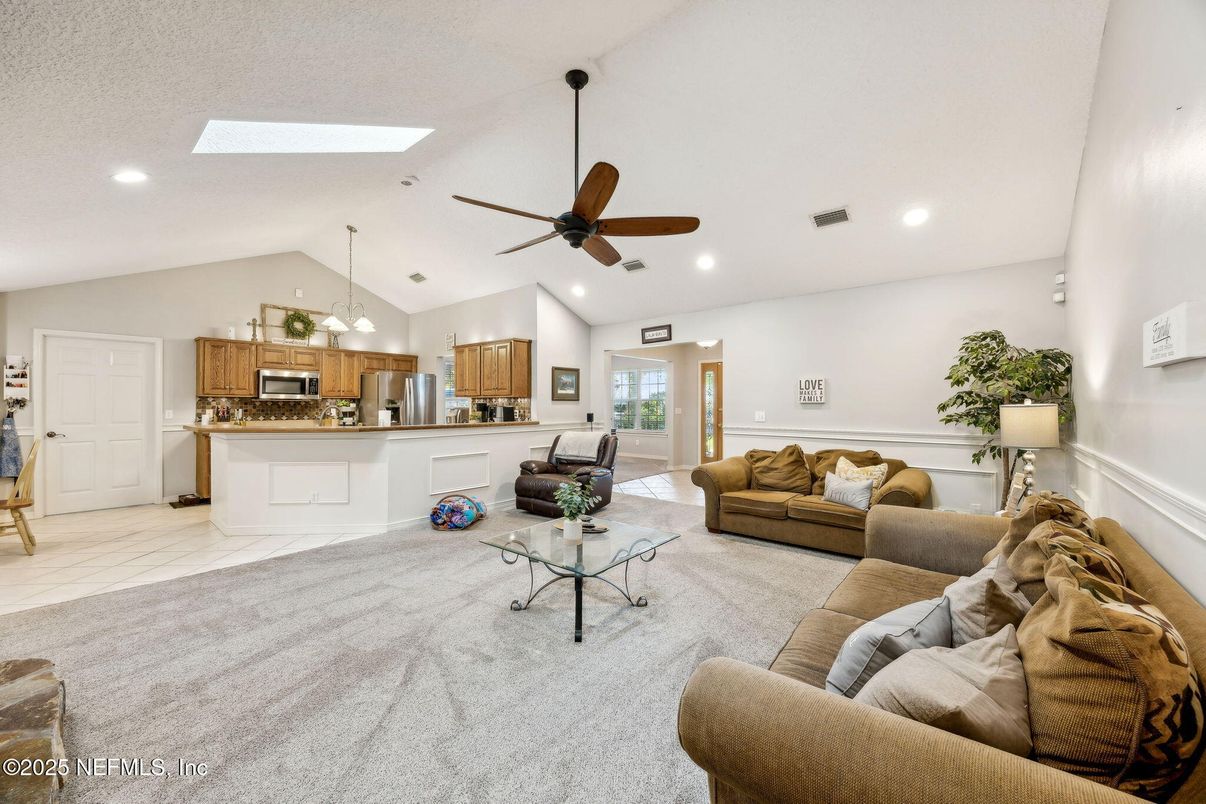 Interior, Kitchen, Living room, Recessed Lighting, Stainless Steel Appliances