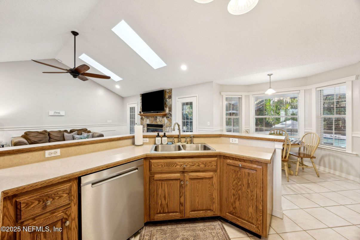 Dining room, Fireplace, Interior, Kitchen, Pendant Lights, Recessed Lighting