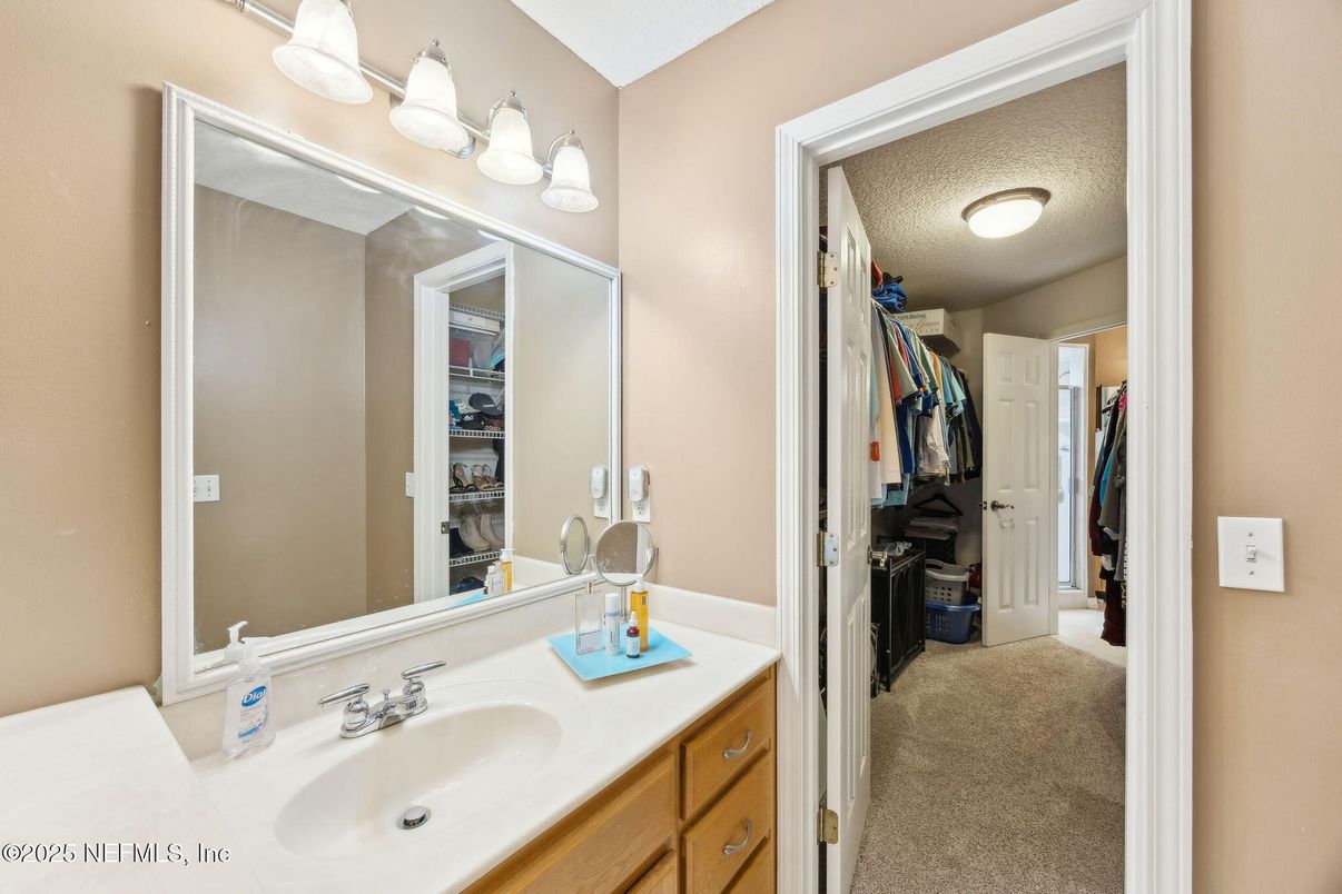 Bathroom, Dual Sink Vanities, Interior, Walk-in Closets