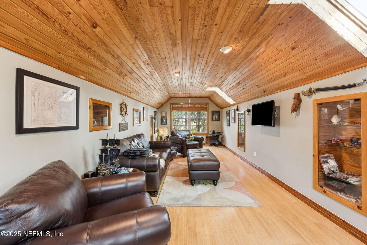 Interior, Living room, Recessed Lighting, Wooden Ceilings, Wood Texture Flooring