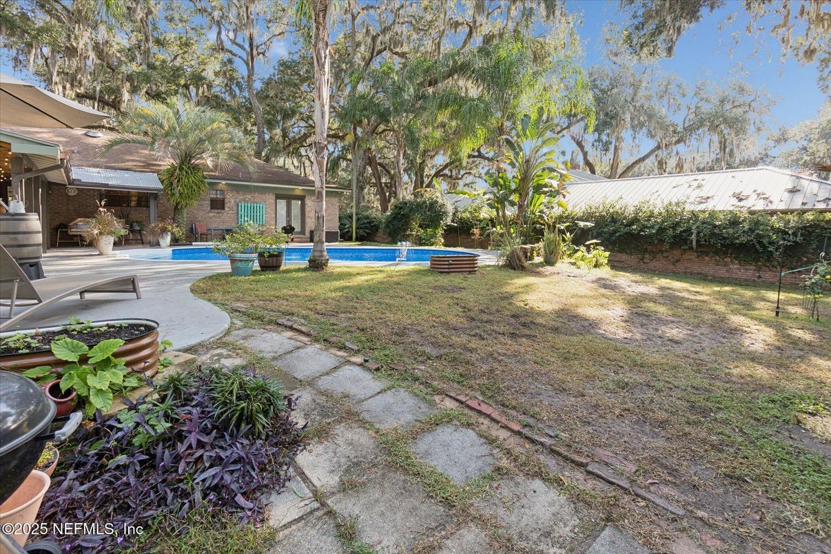 Backyard, Exterior, Pool