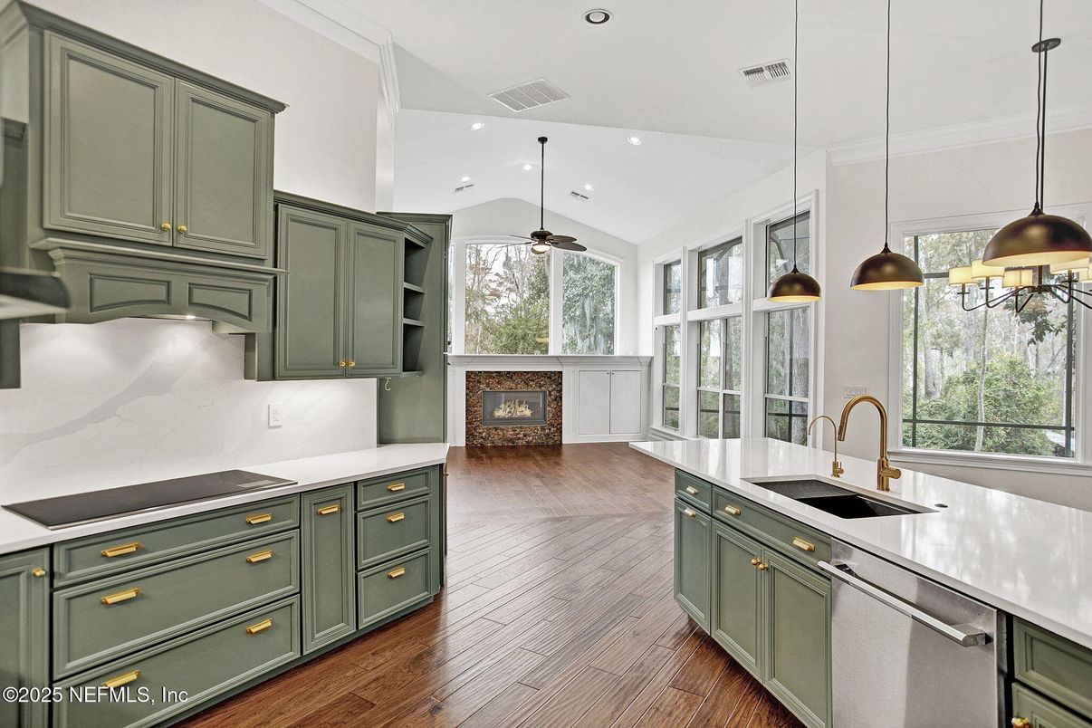 Fireplace, Interior, Kitchen, Pendant Lights, Recessed Lighting, Wood Texture Flooring