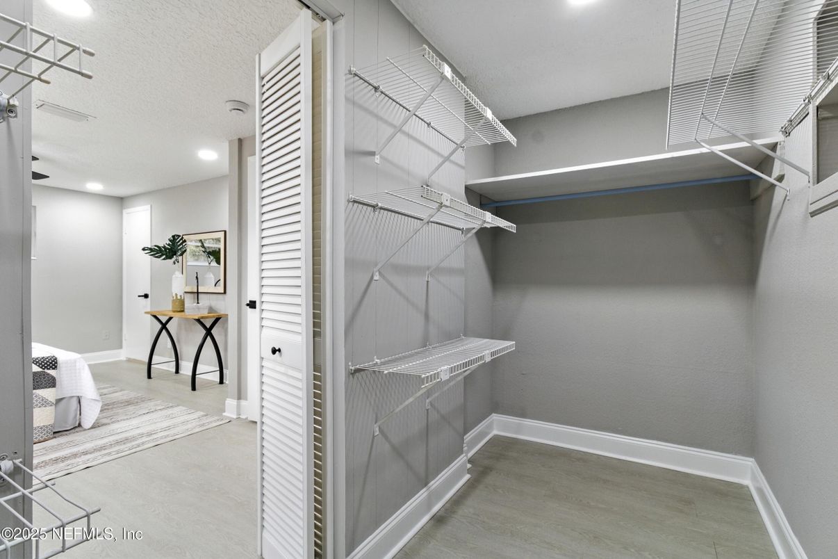 Interior, Recessed Lighting, Walk-in Closets, Wood Texture Flooring