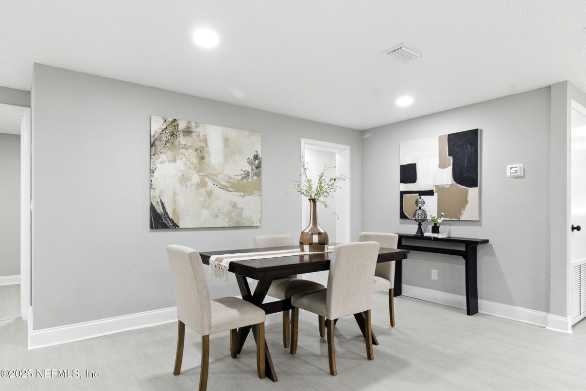 Dining room, Interior, Recessed Lighting