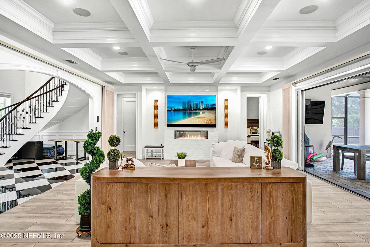 Fireplace, Interior, Living room, Recessed Lighting