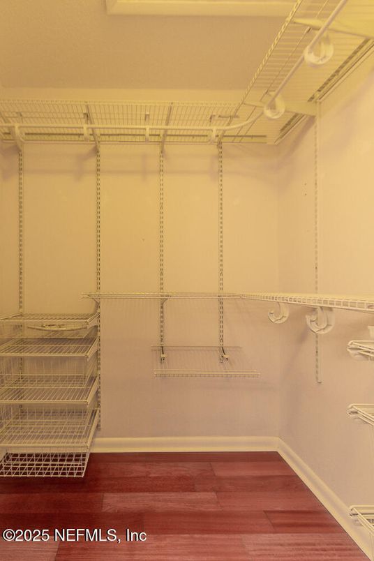 Interior, Walk-in Closets, Wood Texture Flooring