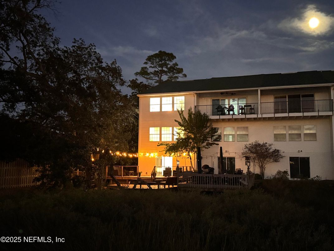 Backyard, Exterior, Facade, Condo Building