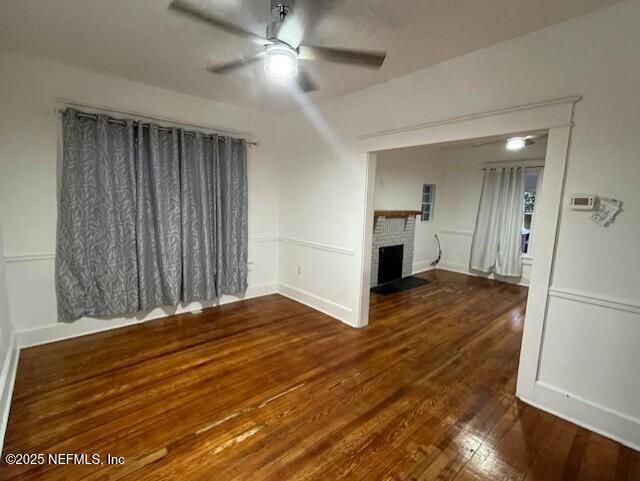 Empty room, Fireplace, Interior, Wood Texture Flooring