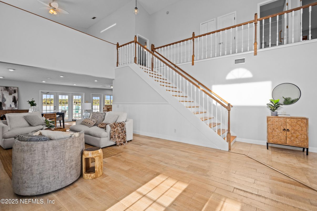 Dining room, Interior, Living room, Recessed Lighting, Wood Texture Flooring