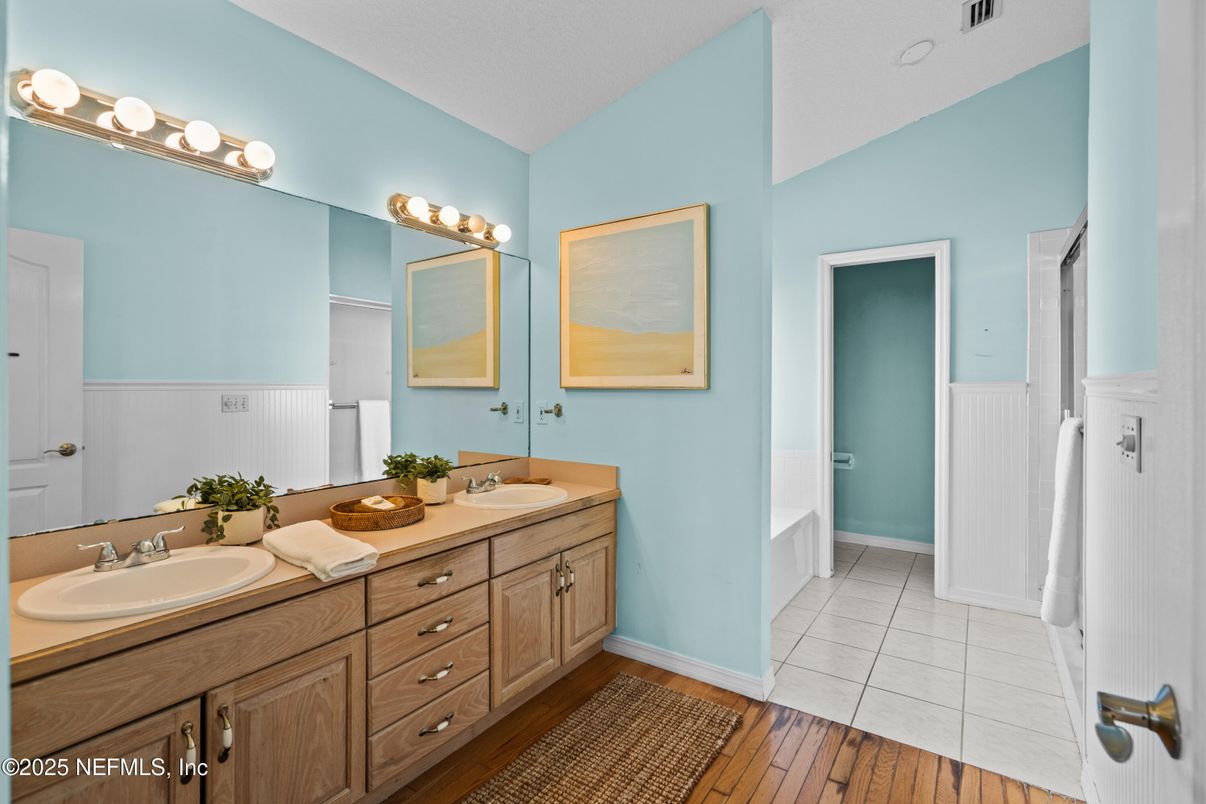 Bathroom, Dual Sink Vanities, Interior, Wood Texture Flooring