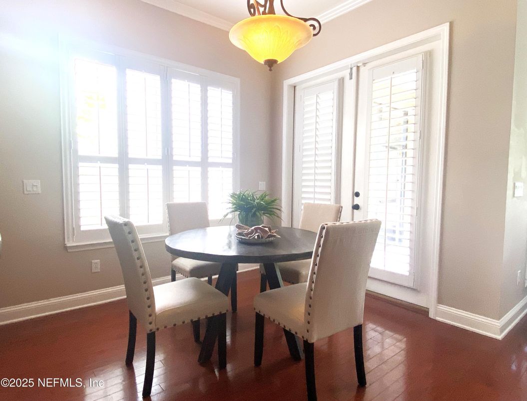 Dining room, Interior, Wood Texture Flooring