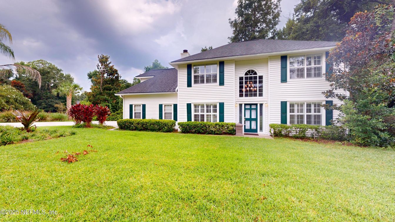 Backyard, Exterior, Facade, Georgian