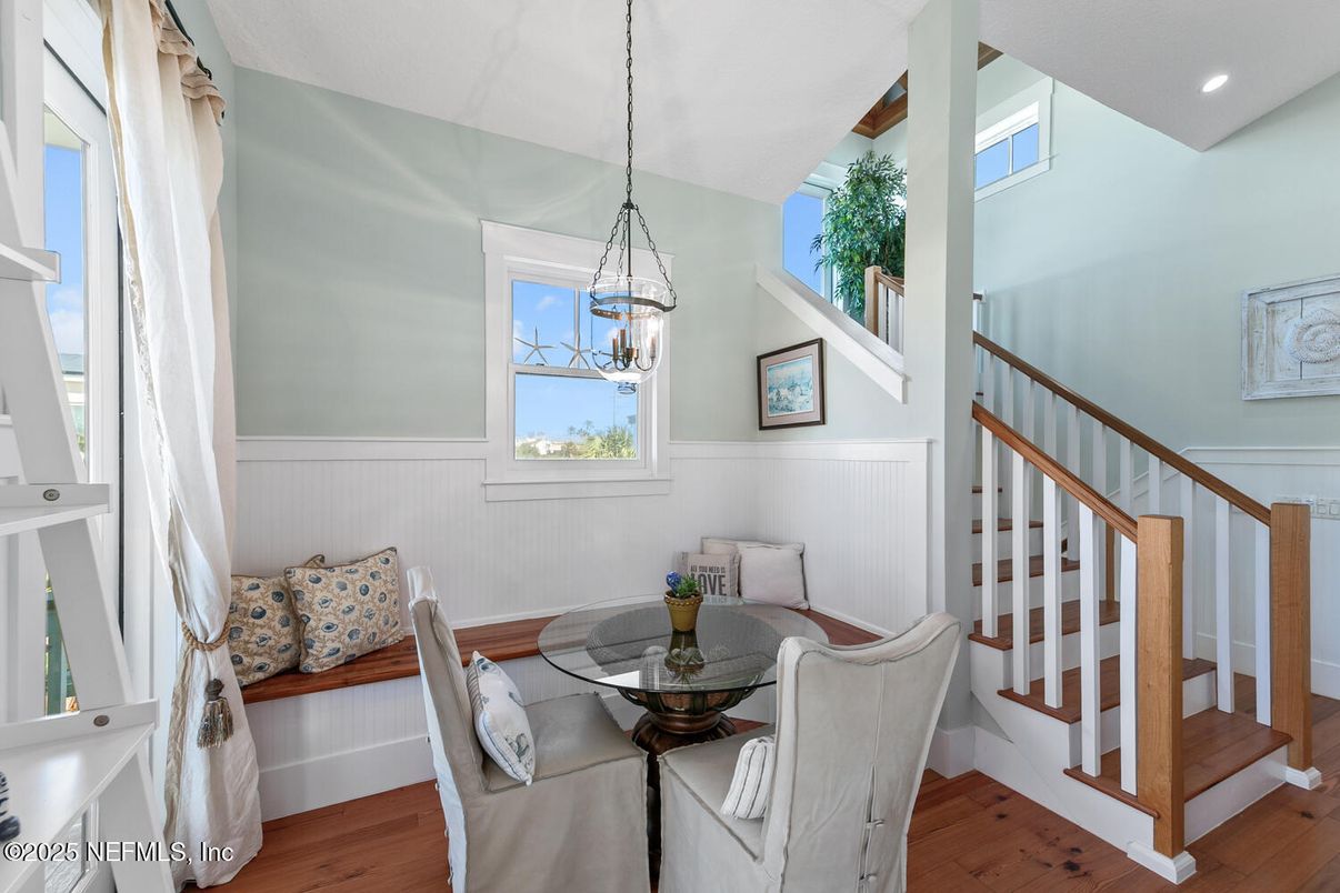 Dining room, Interior, Pendant Lights, Recessed Lighting, Wood Texture Flooring
