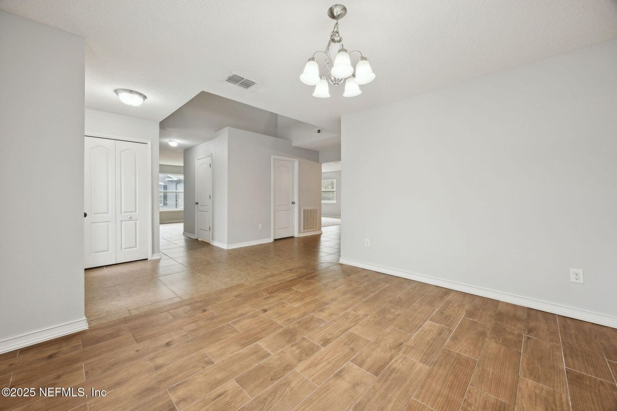 Chandelier, Empty room, Interior, Wood Texture Flooring