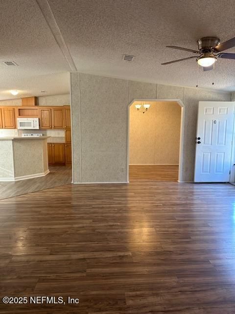 Empty room, Interior, Kitchen, Wood Texture Flooring