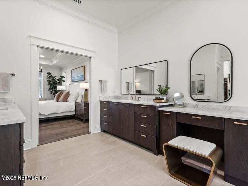 Bathroom, Dual Sink Vanities, Interior, Wood Texture Flooring