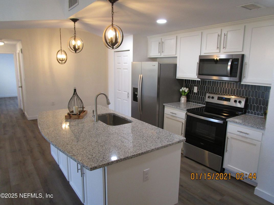 DE Listing image placeholder