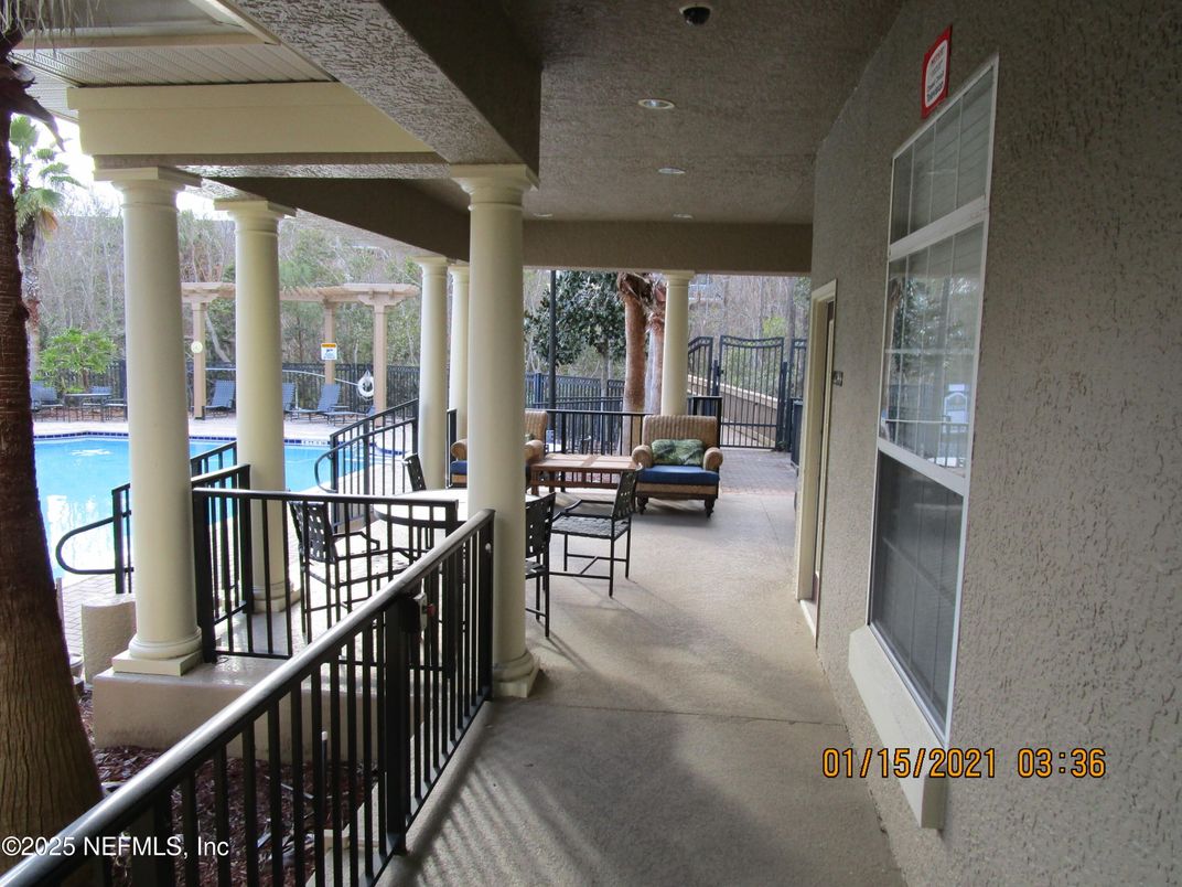 DE Listing image placeholder