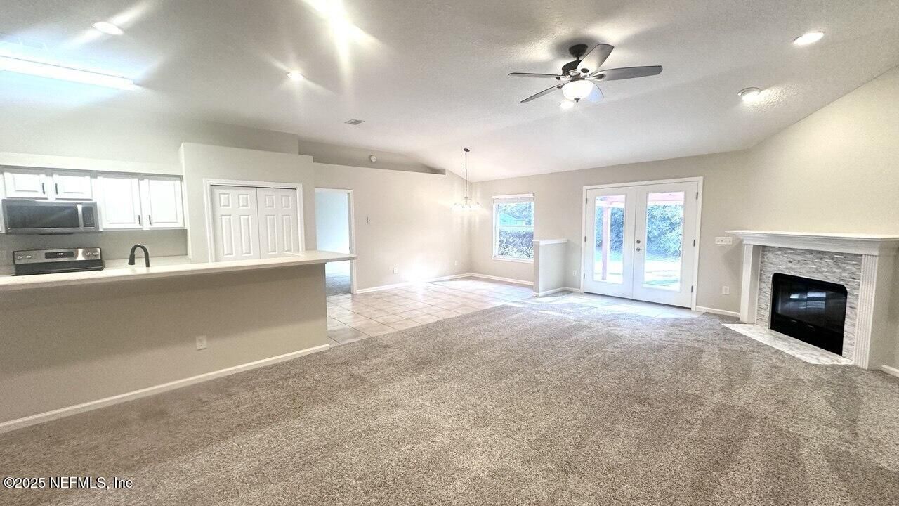 Empty room, Fireplace, Interior, Kitchen, Pendant Lights, Recessed Lighting