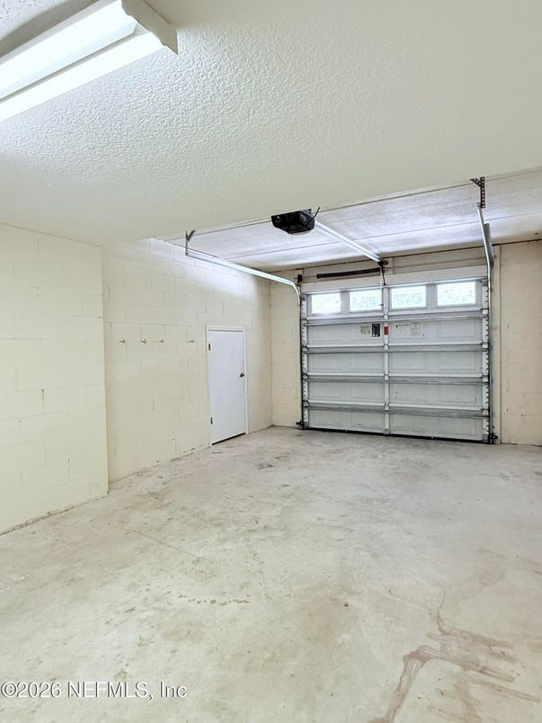 Garage, Interior
