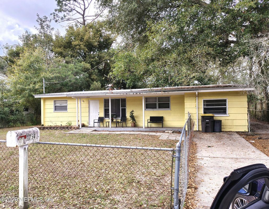 DE Listing image placeholder