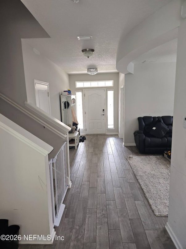 DE Listing image placeholder