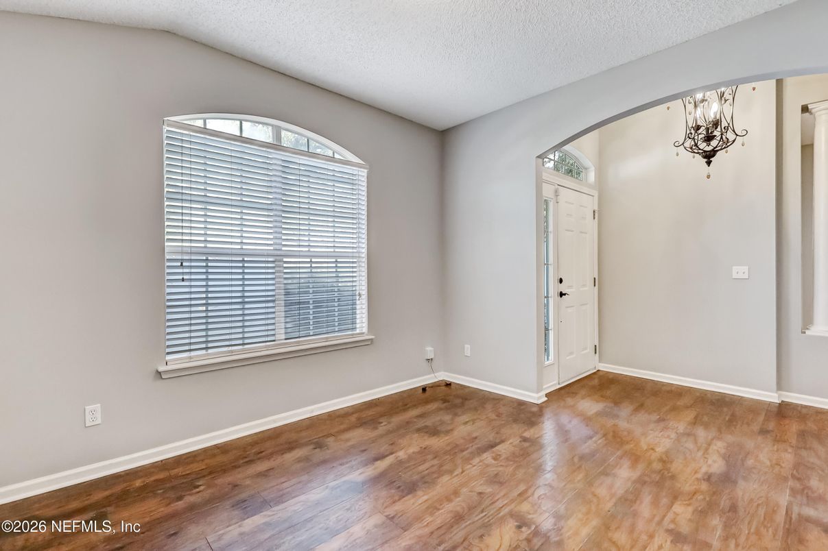 DE Listing image placeholder