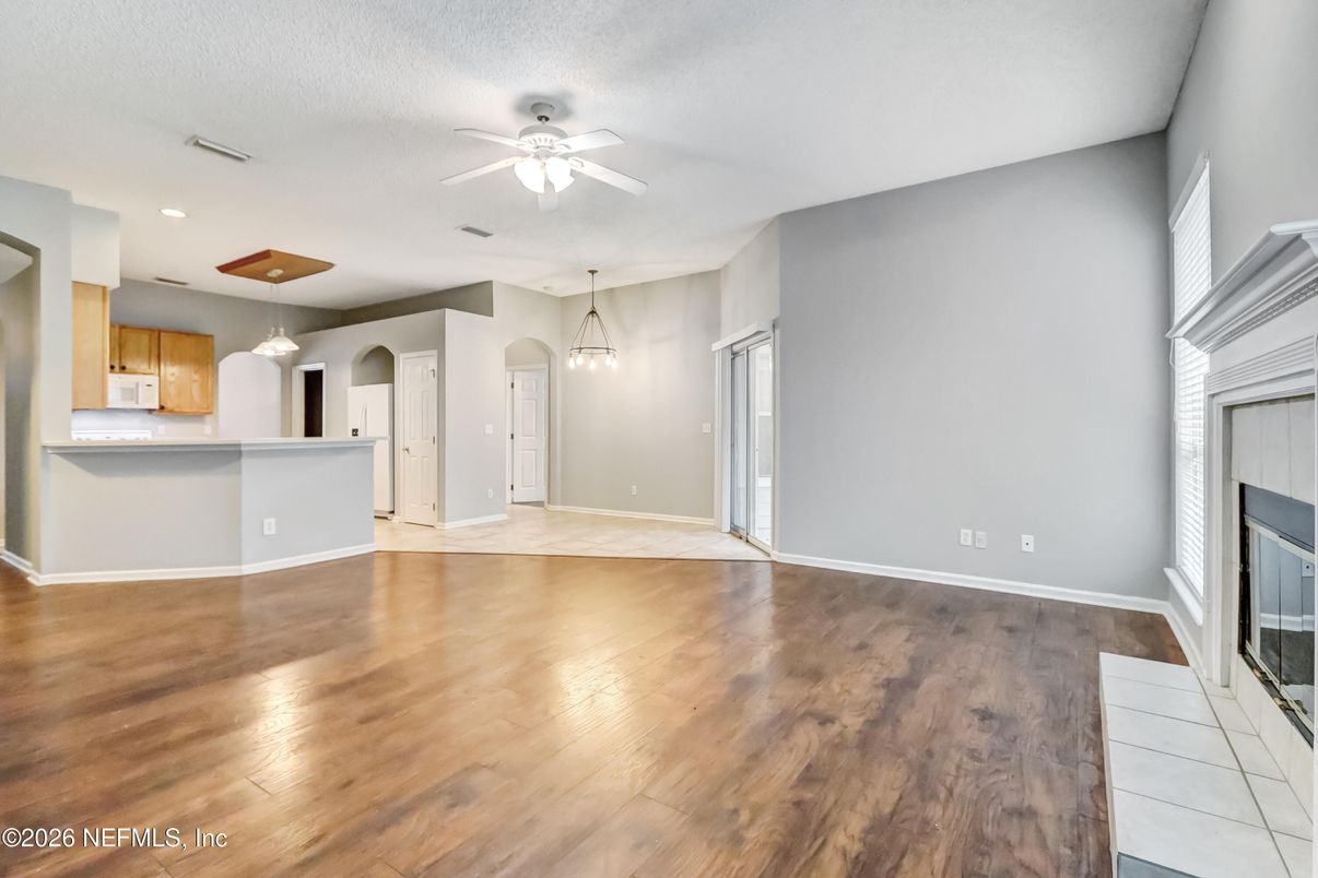 DE Listing image placeholder