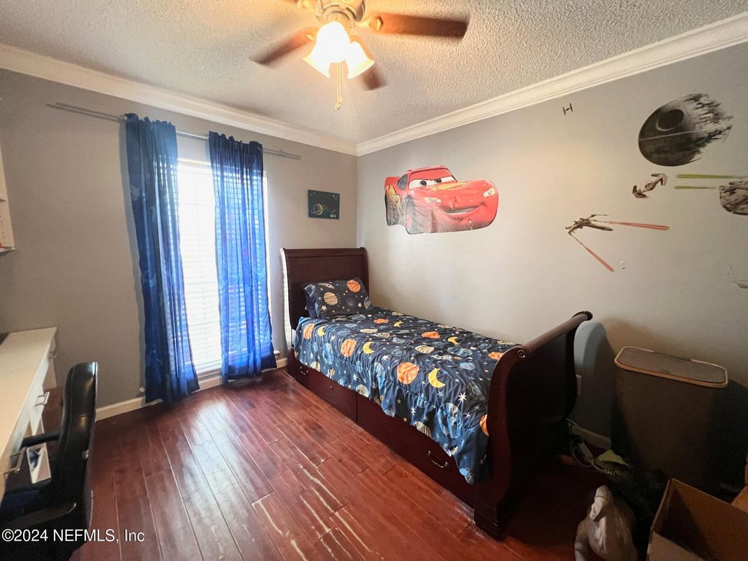 DE Listing image placeholder