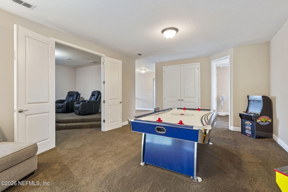 Billiard Table, Game Room, Interior