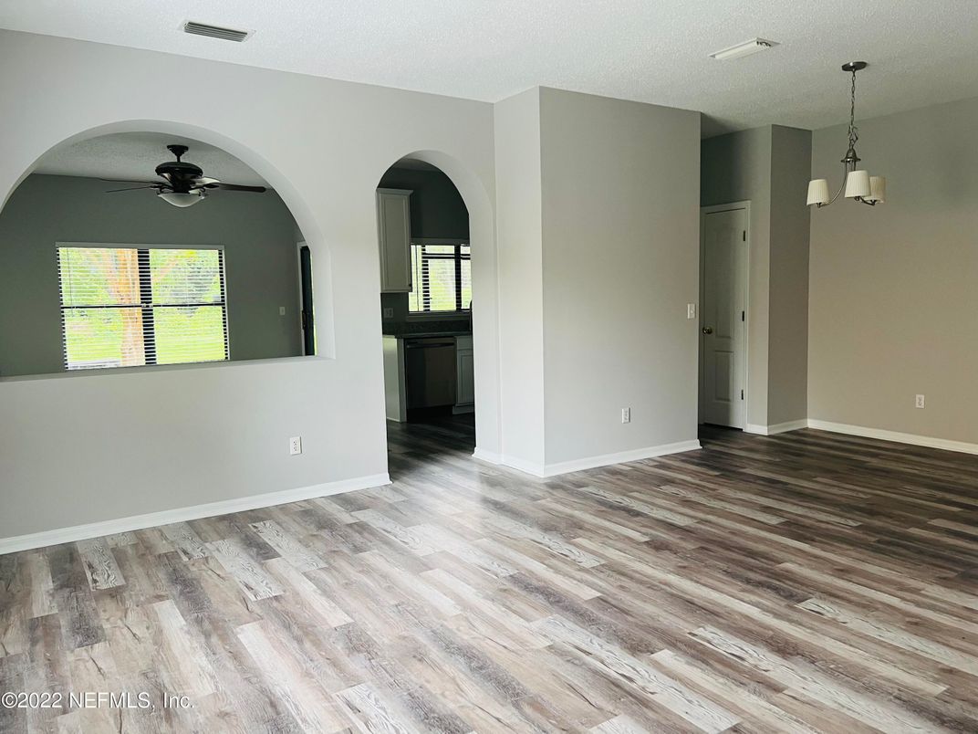 Empty room, Interior, Pendant Lights, Wood Texture Flooring