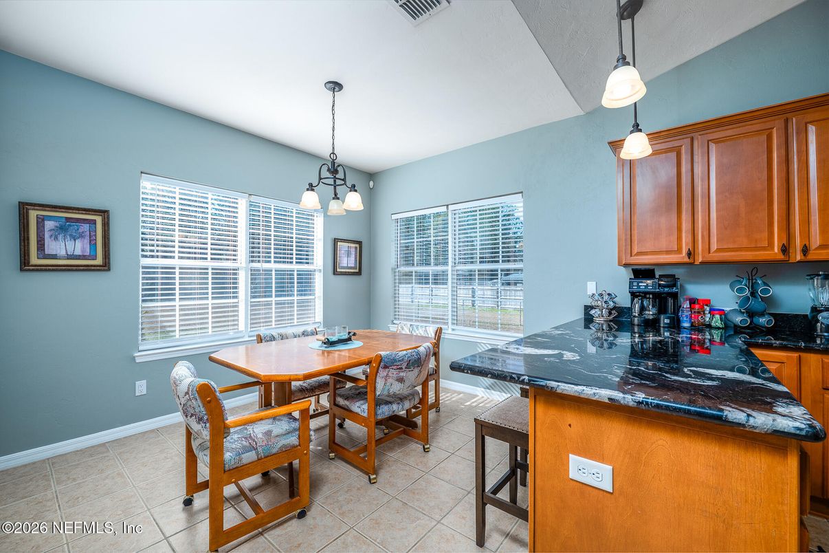 Dining room, Interior, Pendant Lights