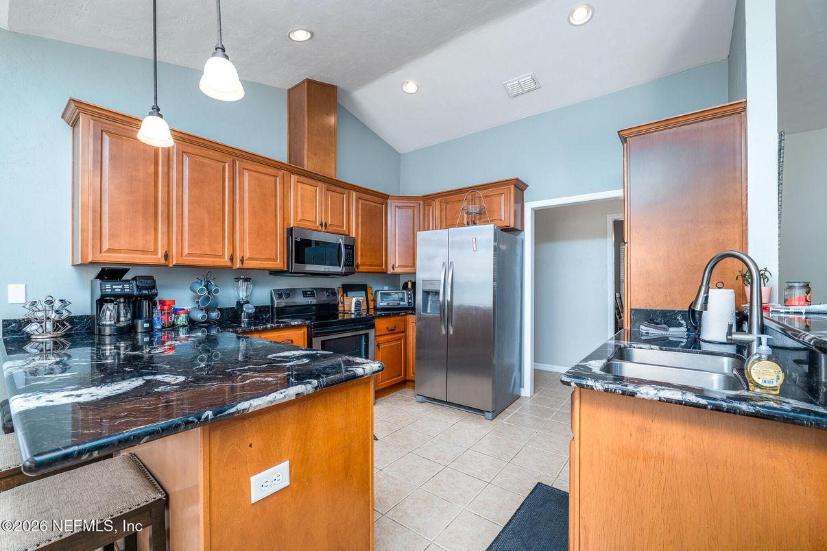 Interior, Kitchen, Pendant Lights, Recessed Lighting