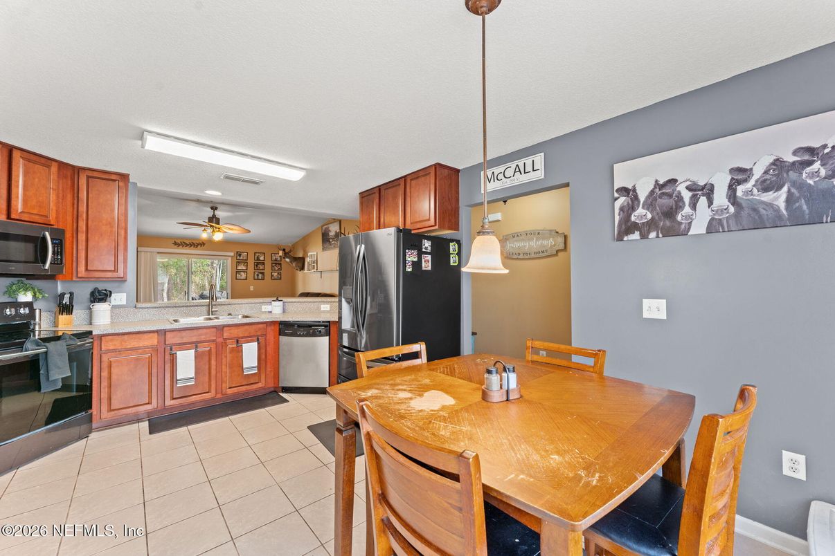 Dining room, Interior, Kitchen, Pendant Lights
