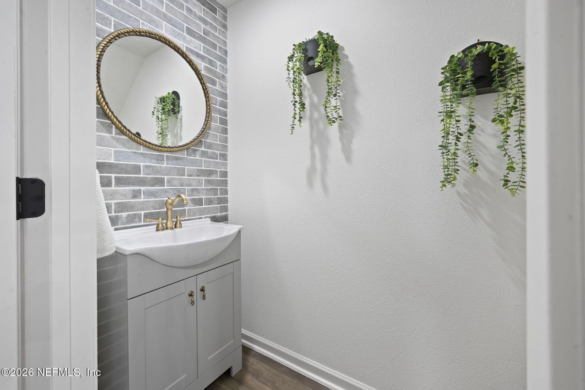 Bathroom, Interior, Wood Texture Flooring