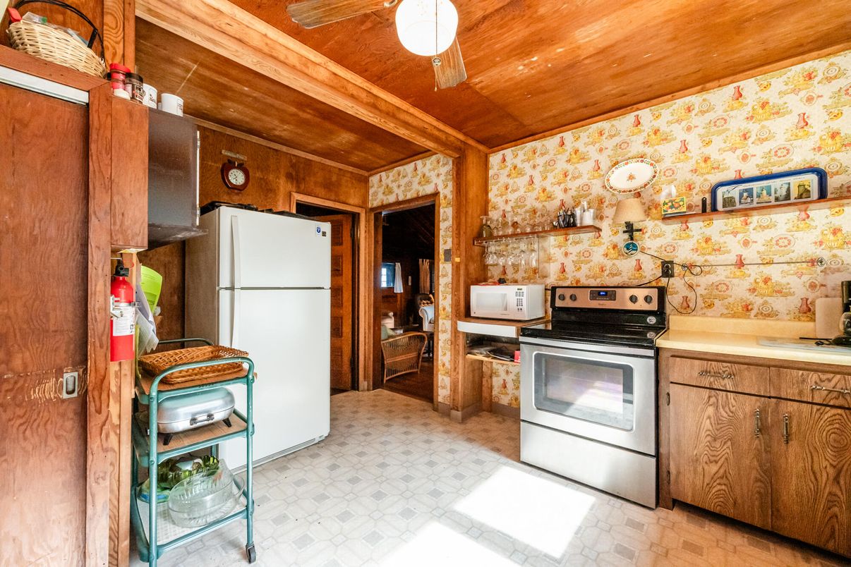 Interior, Kitchen, Wooden Ceilings