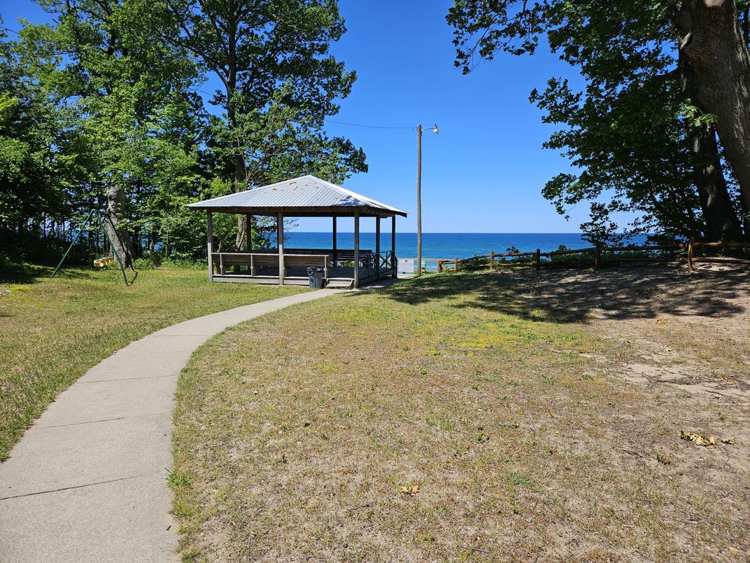 Backyard, Exterior, Water