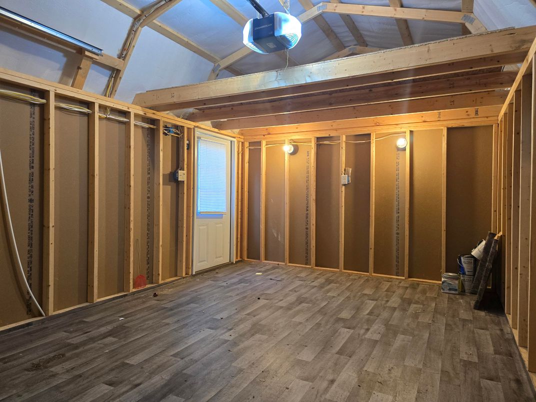Empty room, Interior, Wood Texture Flooring, Wooden Walls