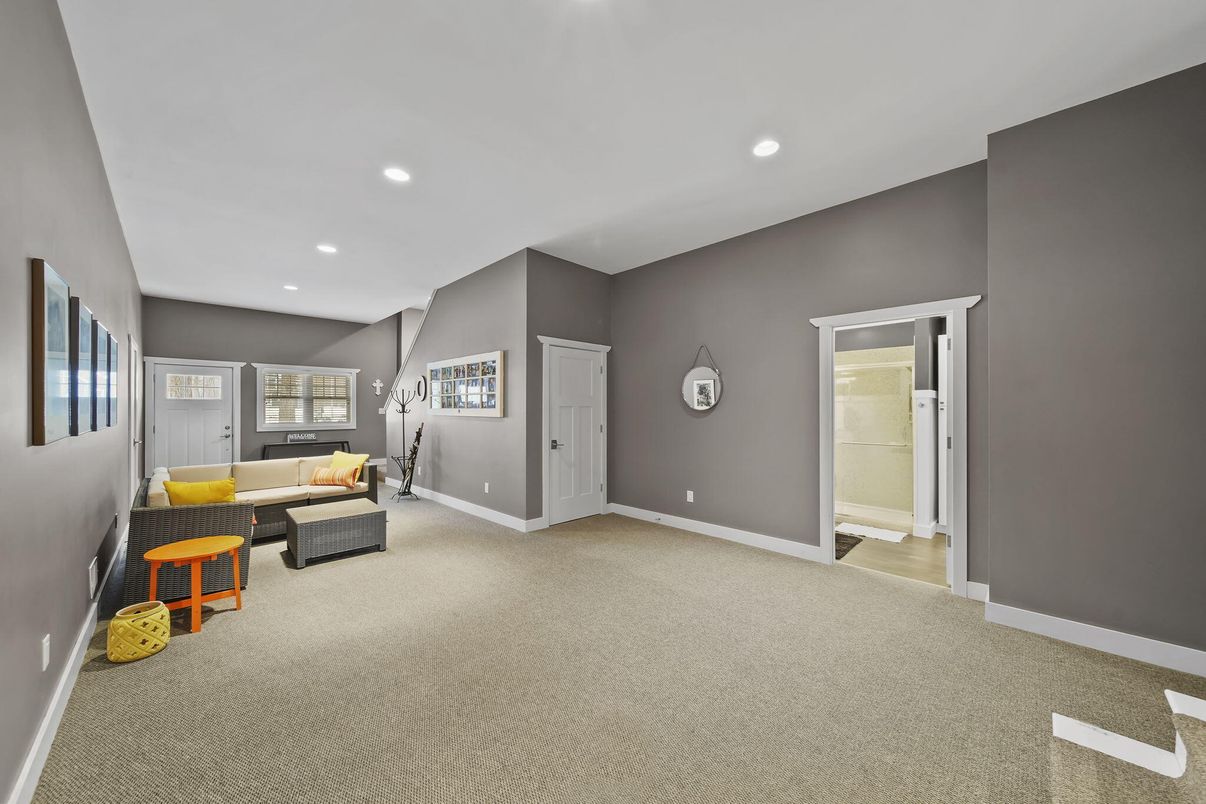 Interior, Recessed Lighting