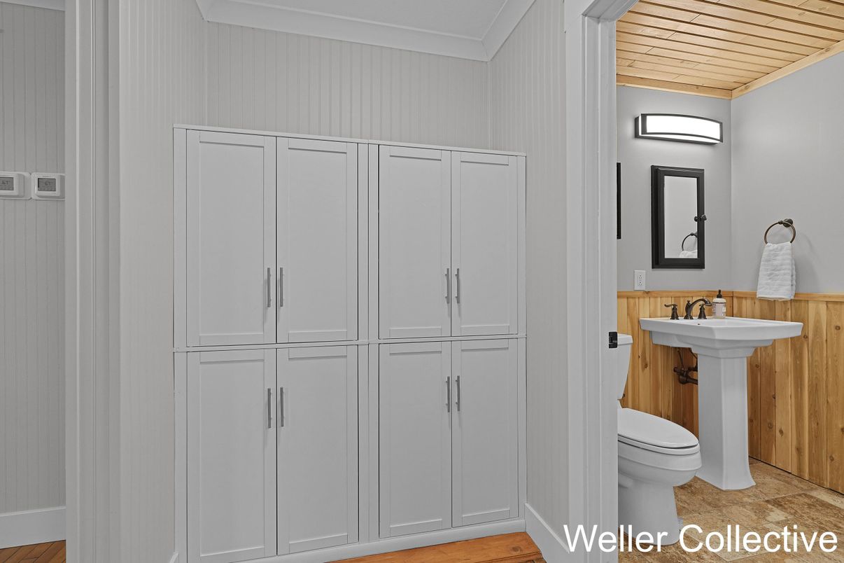 Bathroom, Interior, Wood Texture Flooring