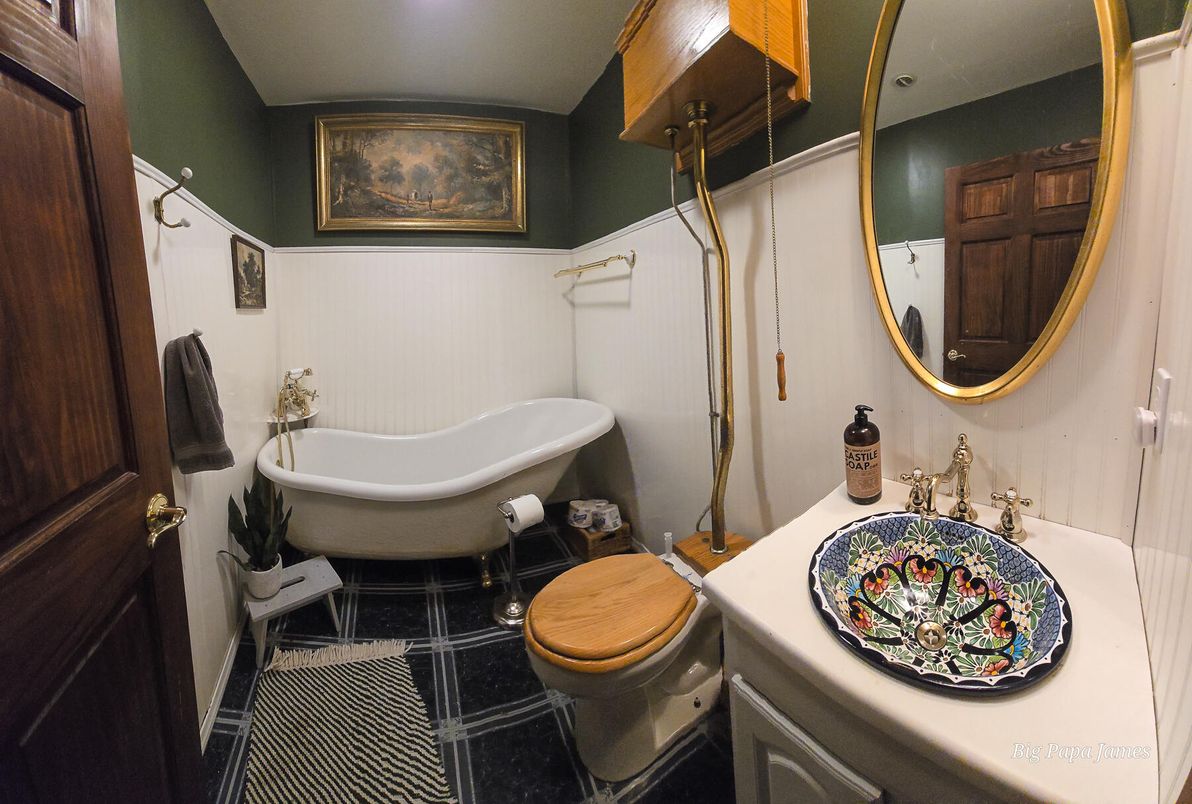 Bathroom, Interior, Recessed Lighting
