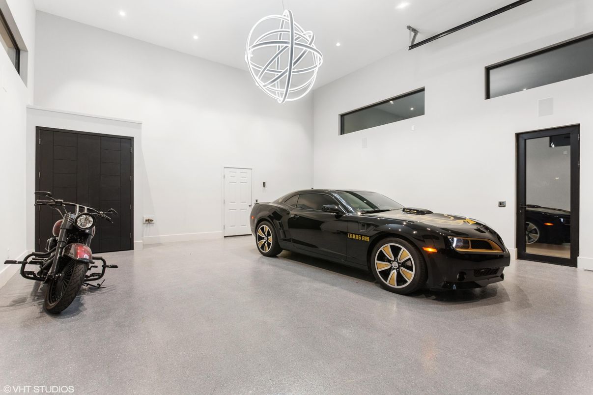 Garage, Interior, Recessed Lighting
