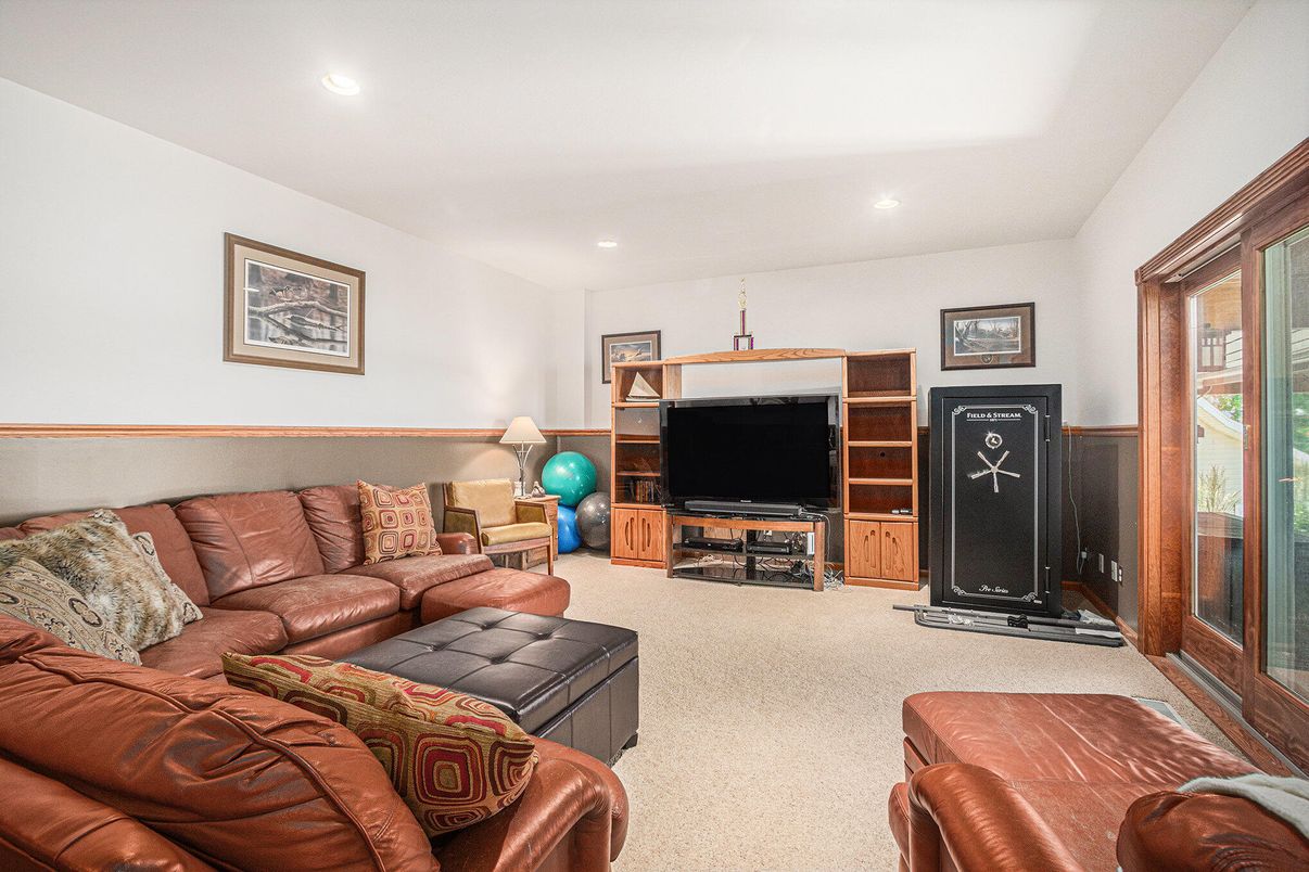 Interior, Living room, Recessed Lighting