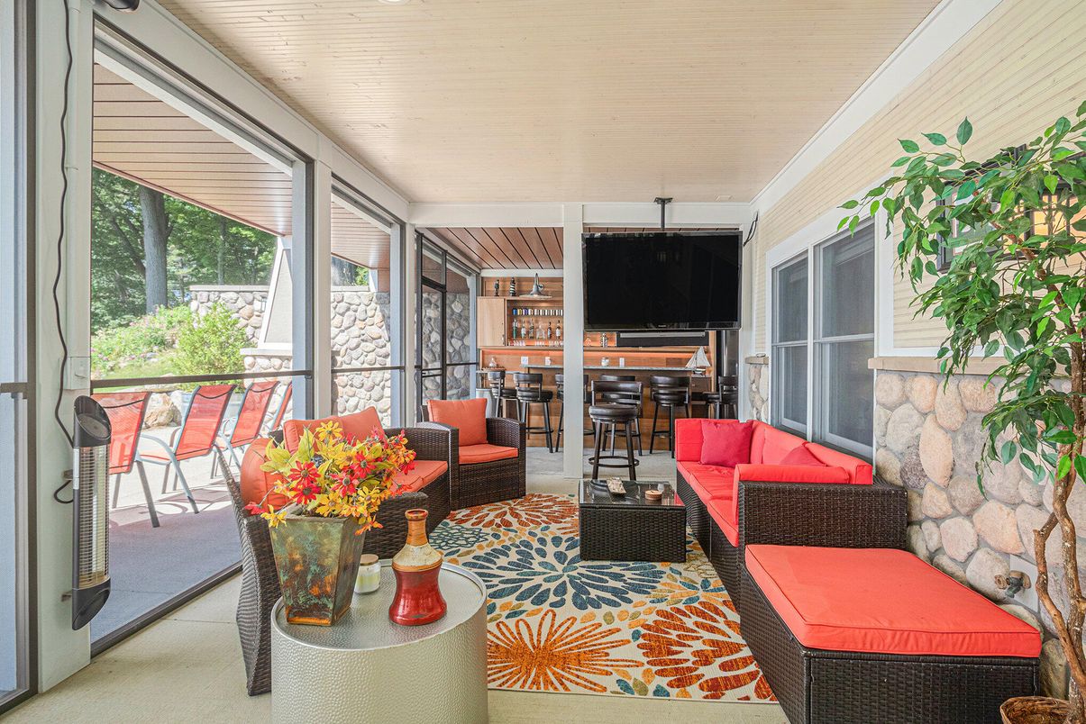 Interior, Living room