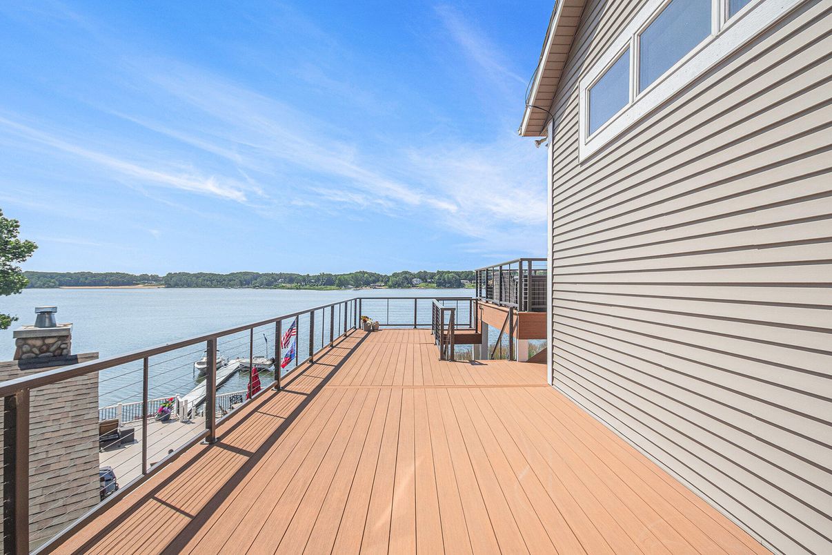 Exterior, Water