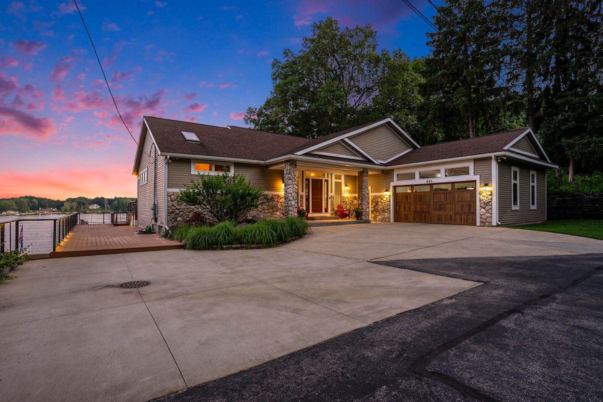 Attached, Backyard, Exterior, Facade, Ranch